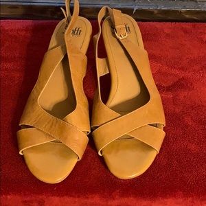 Size 11 sandal wedges